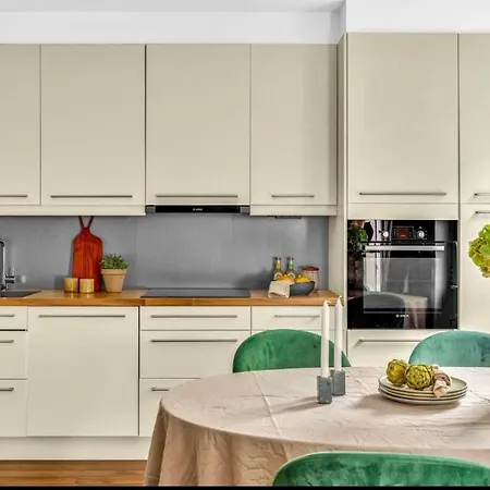 Beautiful At Frogner Oslo