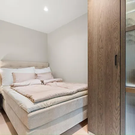 Exclusive 2 Bed At Frogner - Walk To Royal Palace & Aker Brygge - New 2026 Oslo